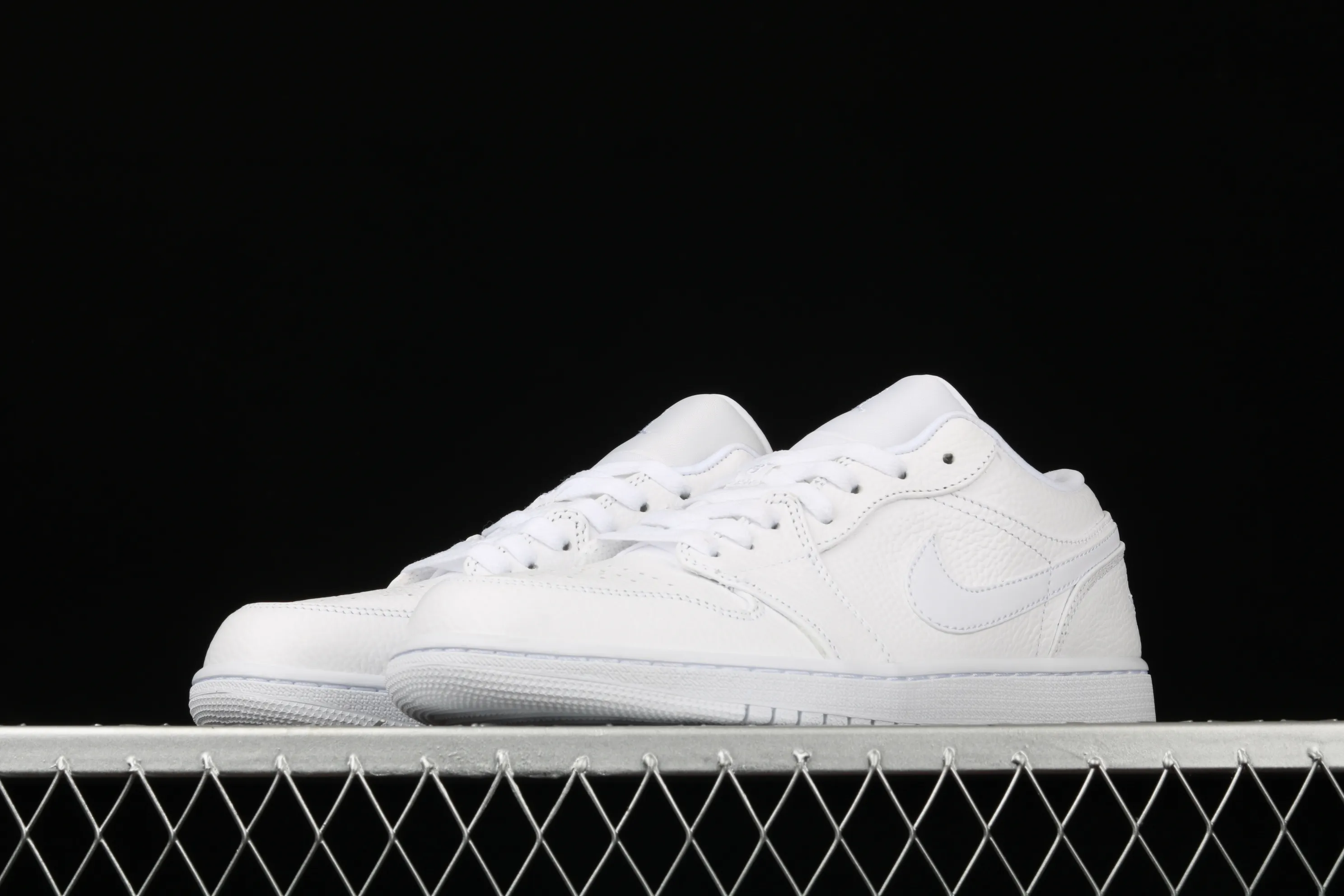 All categories Air Jordan Jordan series basketball shoes Air Jordan 1 Low Air Jordan 1 Low AJ1 Joe 1 low-top cultural and leisure sports sneakers 553558-112